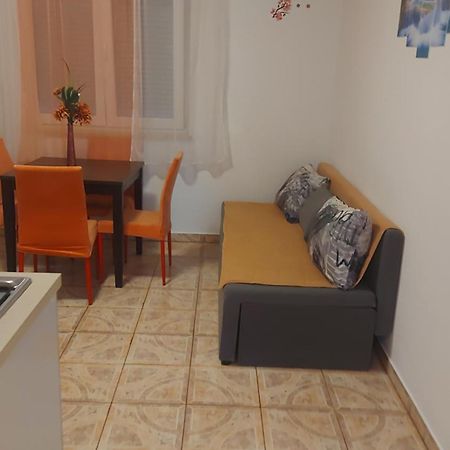 Apartman Sneky Vodnjan Ngoại thất bức ảnh
